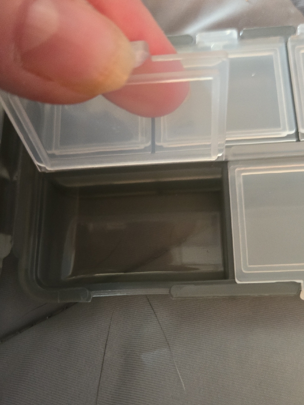Pill Travel Container In Grey New In Package - Picture 3 of 4
